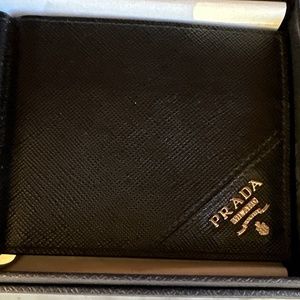 Prada Men’s Saffiano Leather Wallet